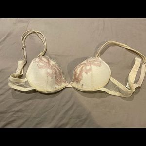 La Perla embroided ecru dusty rose bra